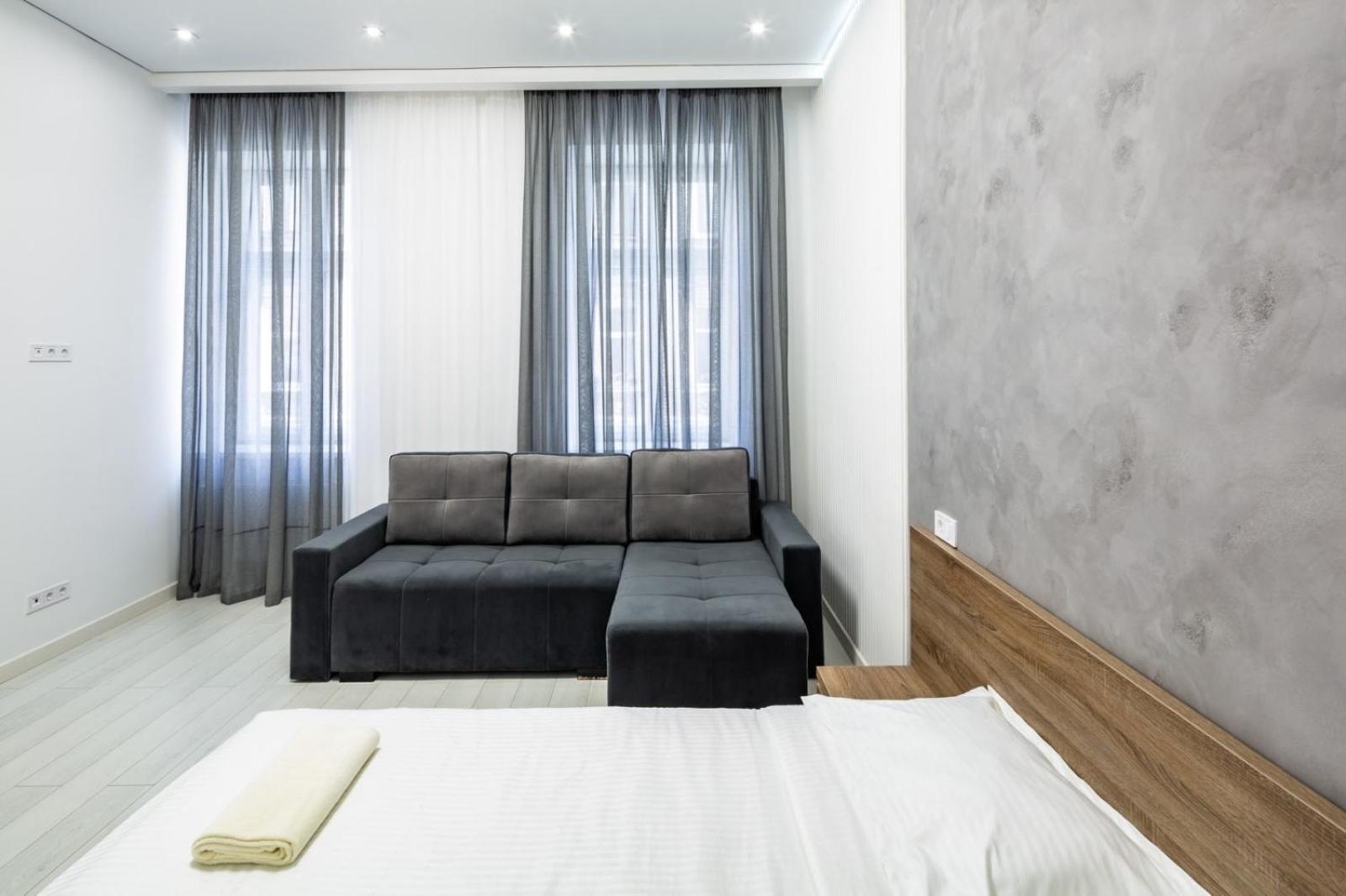 Romari Апартаменти Куліша 41 Lviv Ngoại thất bức ảnh